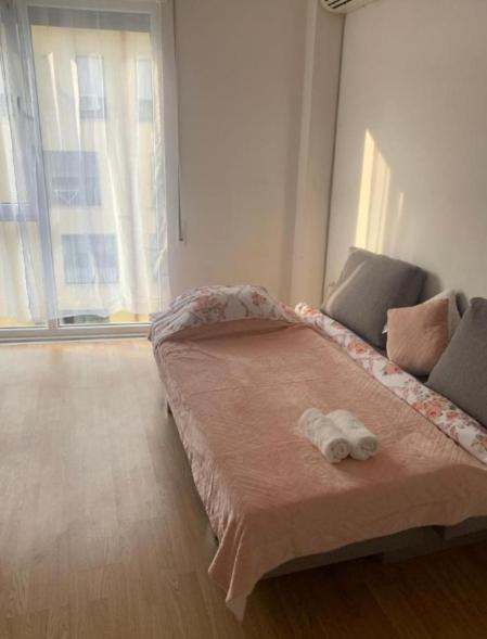 Beautiful And Lovely Apartment Tirana Exterior photo